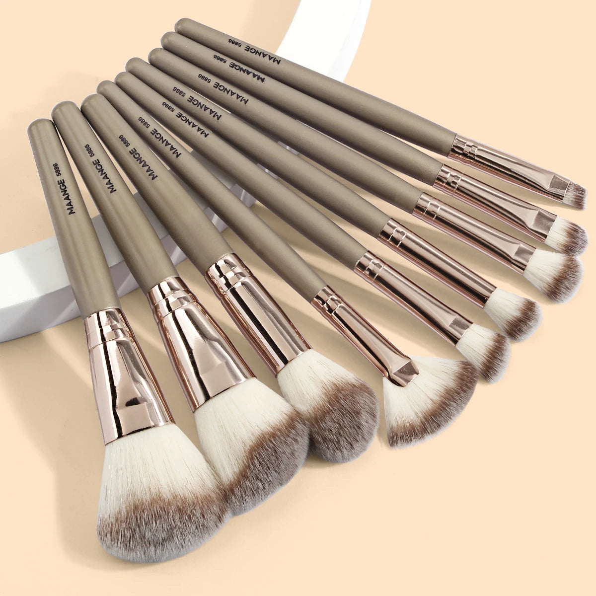Maange 9Pcs Foundation Makeup Brush Set