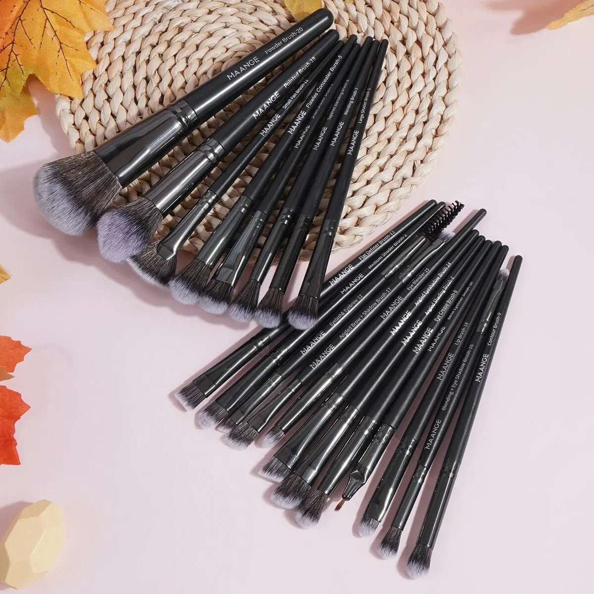MAANGE 20Pcs Professional Makeup Brushes